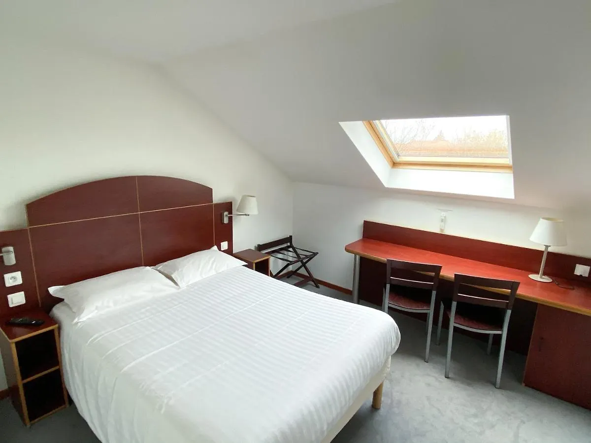 Kyriad Direct Roanne Hotel