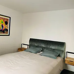 https://toulouse-centre-4-couchages.midi-pyreneeshotels.com