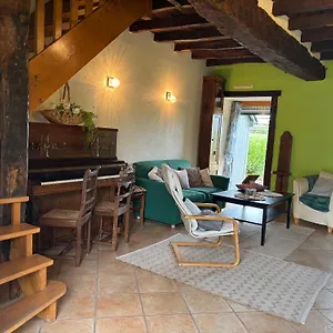 https://la-touche-thebault.inbrittany.com